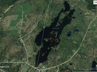 142 Davis Shr, Palermo, ME 04354