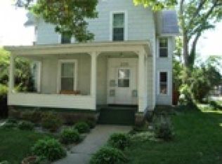 226 8th St S APT 3, La Crosse, WI 54601