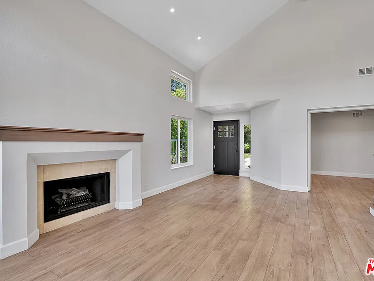24701 Calle Conejo — Photo 12