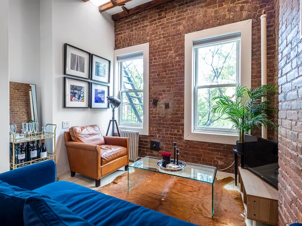 138 West 10th Street image 1 of 11