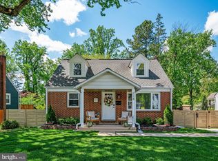 114 N Longcross Rd, Linthicum, MD 21090