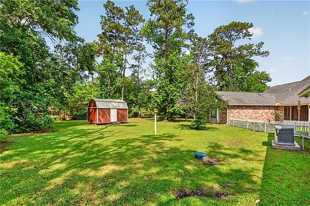 401 Starling Dr — Photo 33