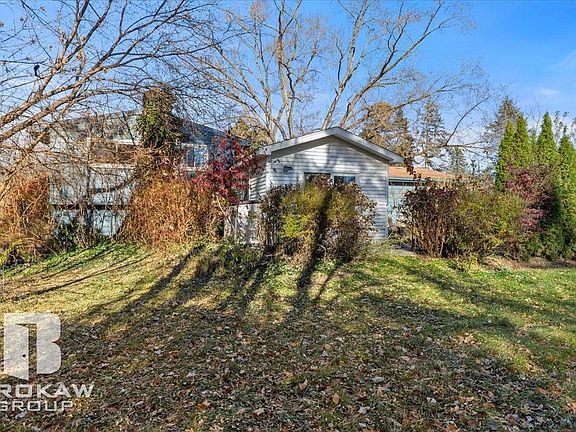 4th image of 10490 Green Rd