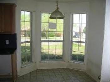 4th image of 1705 Dublin Dr #D