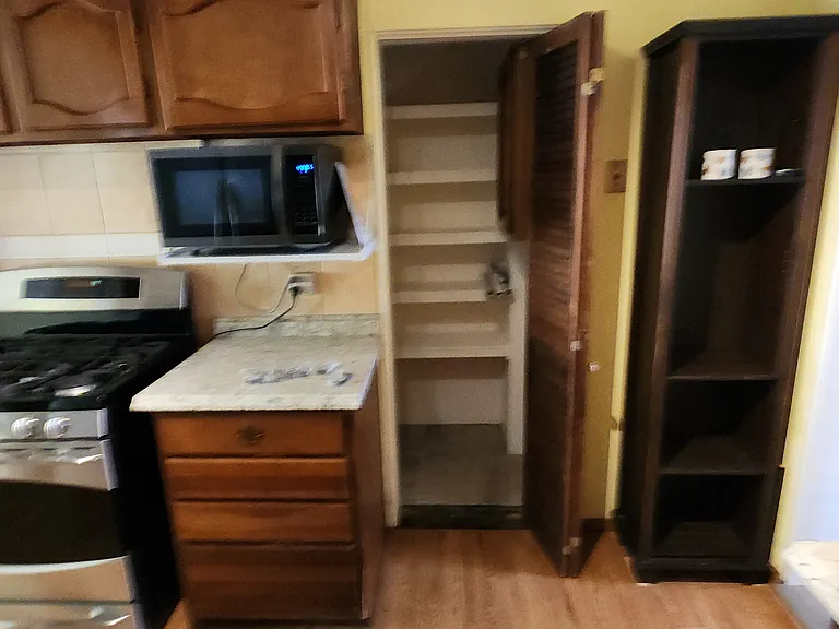 133 Hilton Ave NW — Photo 5