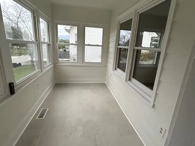 408 Orchard Dr — Photo 10
