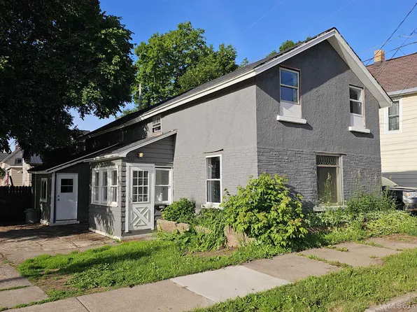 310 E North St, Ishpeming, MI 49849