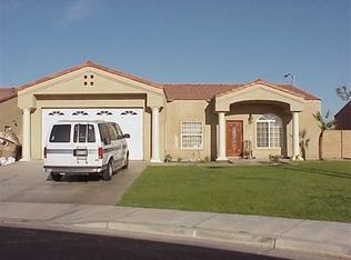 8701 Maria Angelica St, Bakersfield, CA 93313