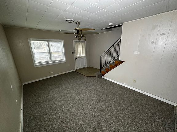 2nd image of 6 Catawba Ave #7
