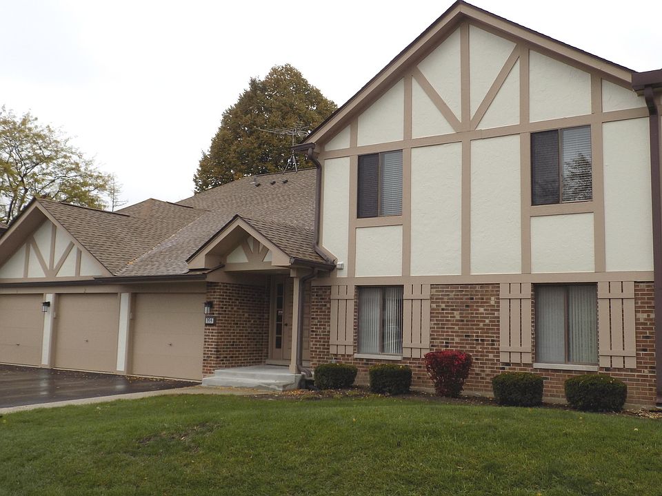 1st image of 904 Surrey Dr #2AL