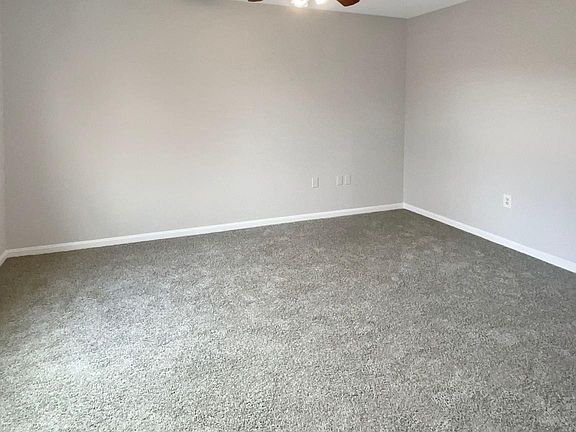5th image of 13683 Water Springs Ct