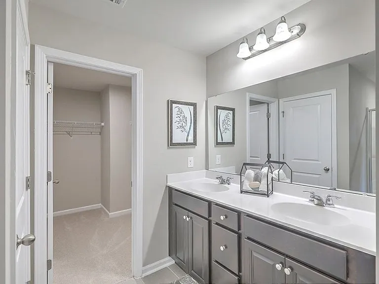 102 Benelli Dr — Photo 8