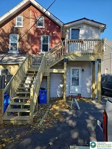 33 W Garrison St #2