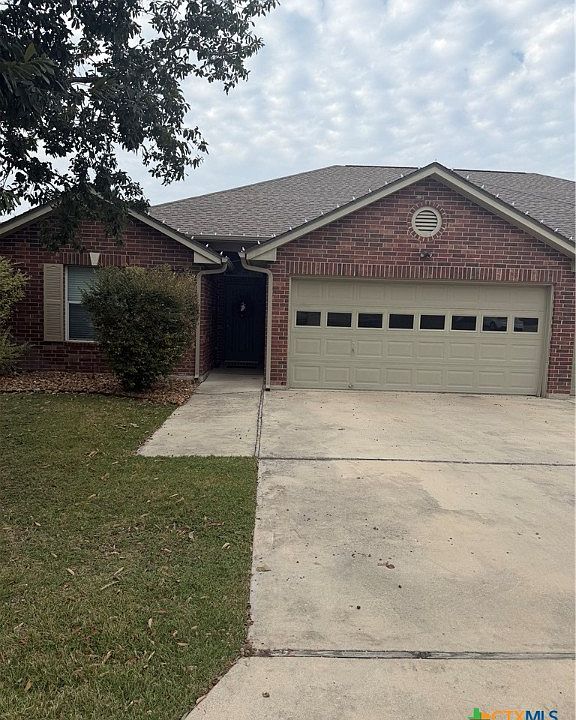 1st image of 3022 Green Mountain Dr