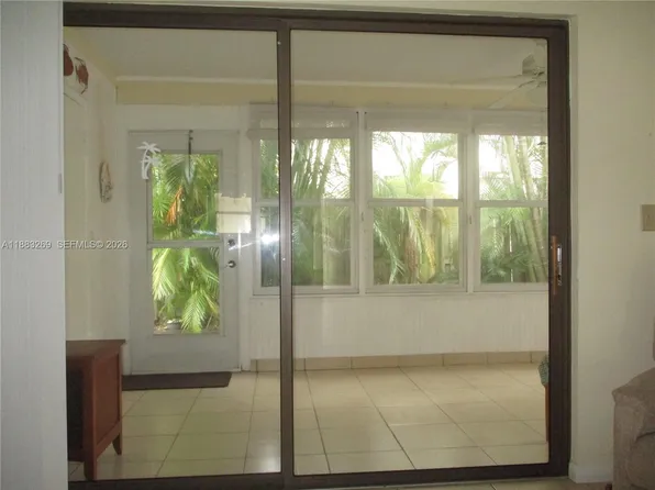 6531 SE Federal Hwy APT M111, Stuart, FL 34997