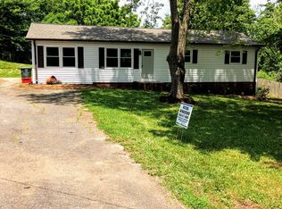 19 Claridge Ct, Newton, NC 28658