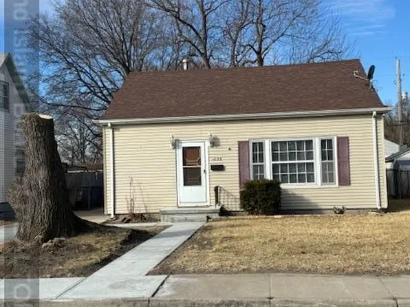 1032 S Vine St, Grand Island, NE 68801