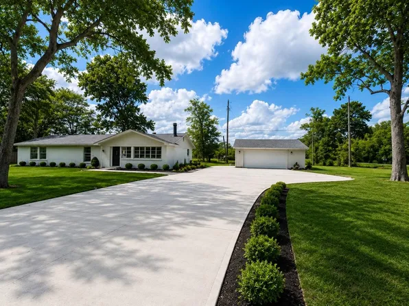 323 Spruce Lake Rd, Huffman, TX 77336