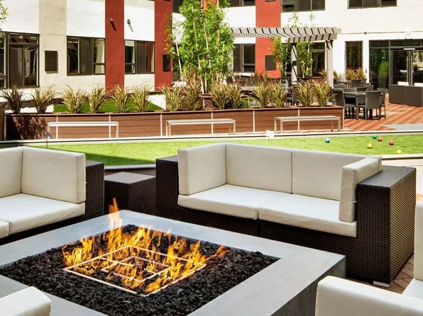 Nexus Apartments