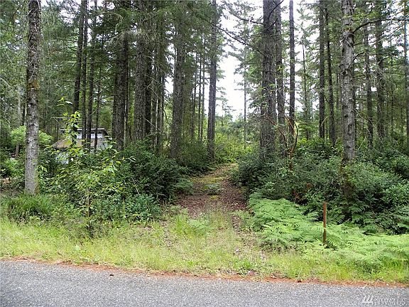 2nd image of 48 NE Collins Lake Dr Lot Ne