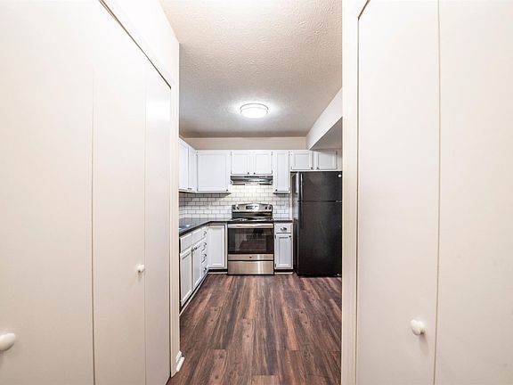 4th image of 3179 Pimlico Pkwy