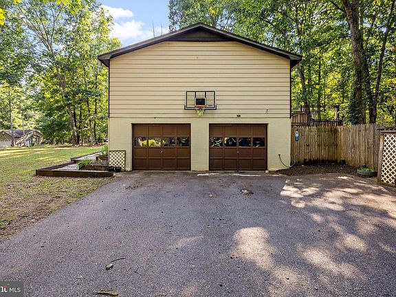 5th image of 12400 Toll House Rd