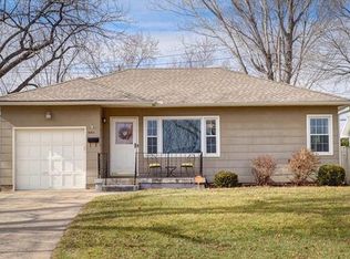 8304 Locust St, Kansas City, MO 64131