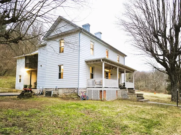 44 Swink Ln, Lexington, VA 24450