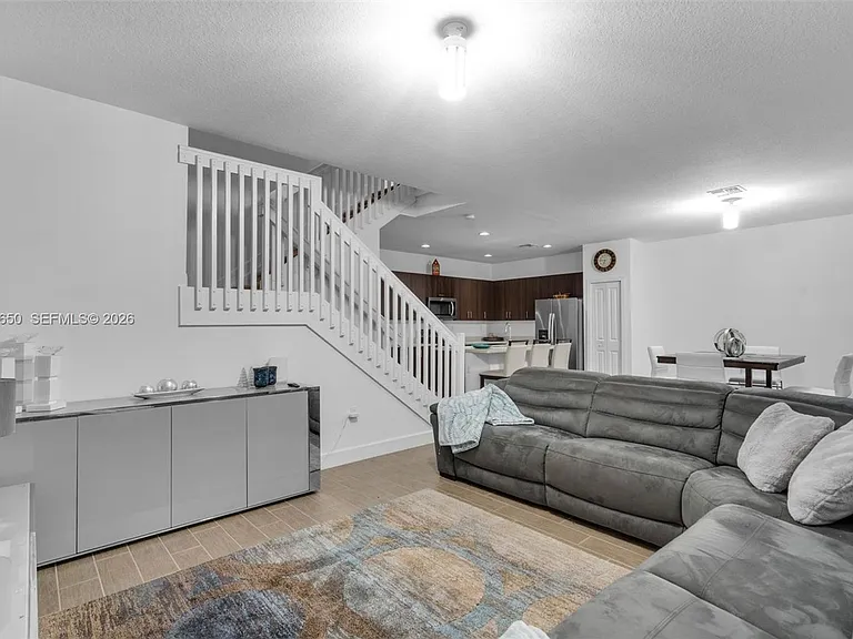5113 NW 52nd St #5113 — Photo 33