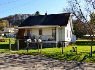 808 Monroe St, Princeton, WV 24740