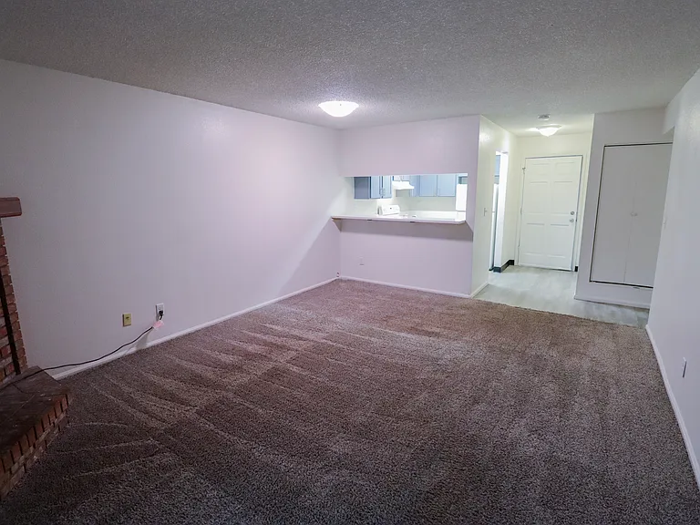 812 City Park Ave #103 — Photo 4