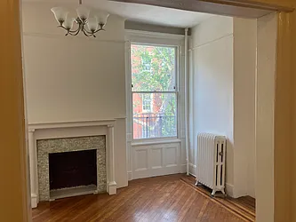 Rented by Melissa Conanan, LREB