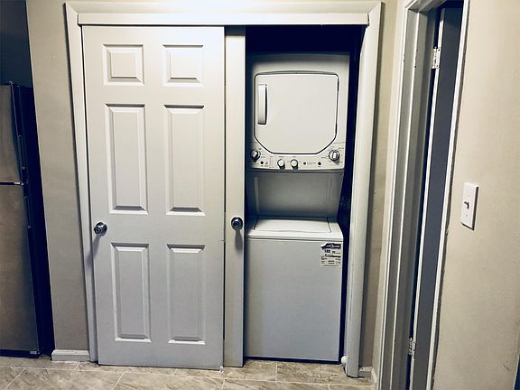 5th image of 773 Greenwood Ave NE #10895169