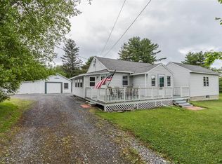 51 Old Rd, East Berne, NY 12059