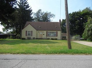 3310 Sheridan Rd, Youngstown, OH 44502
