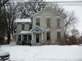 1128 Bridge Ave, Davenport, IA 52803