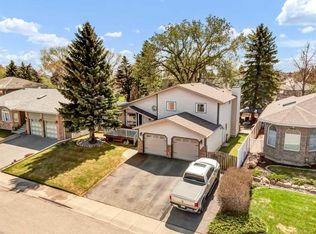 79 N Fairview Way E, Brooks, AB T1R0N6