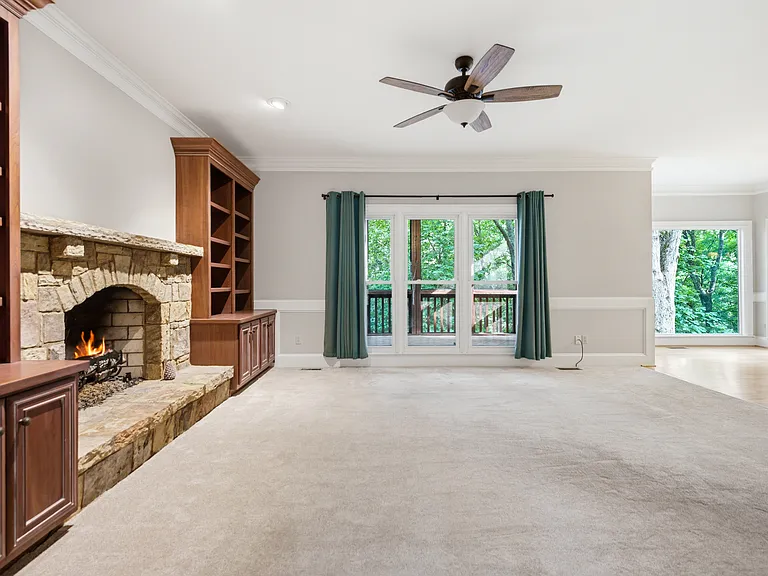 5525A Hampstead Way — Photo 35