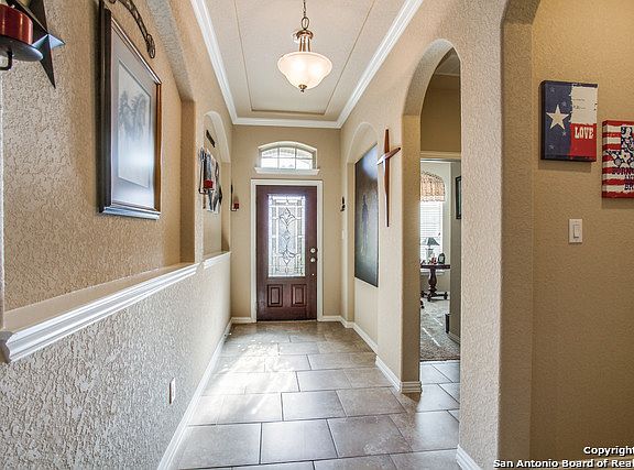3rd image of 4806 Palma Nova St