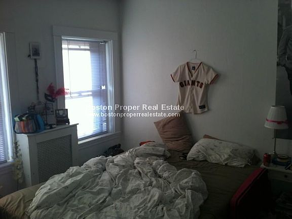 3rd image of 45 Westland Ave #19H
