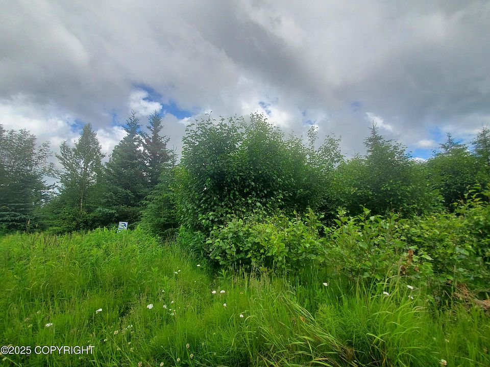 1st image of 32370 Stacey Ln
