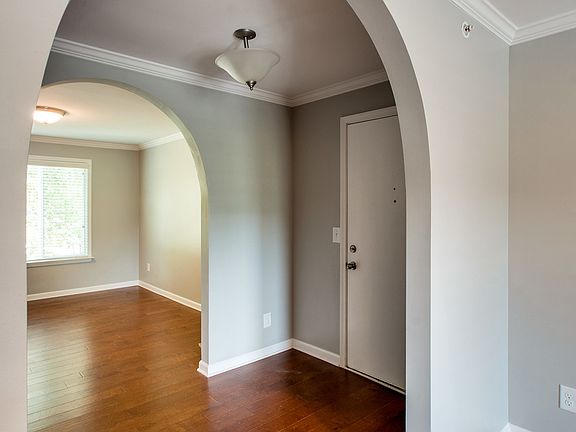 5th image of 4487 Post Pl APT 20