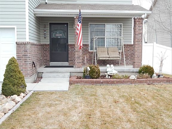 2nd image of 341 S Spanish Fields Dr