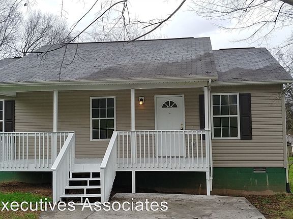 2nd image of 2338 Dodson Ave