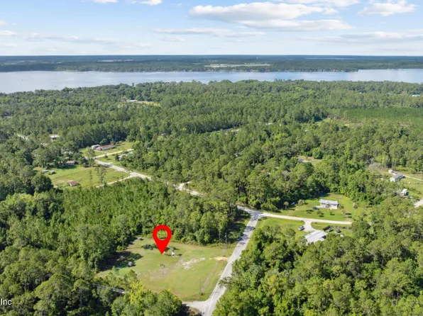 140 SHAGGY Lane, Palatka, FL 32177
