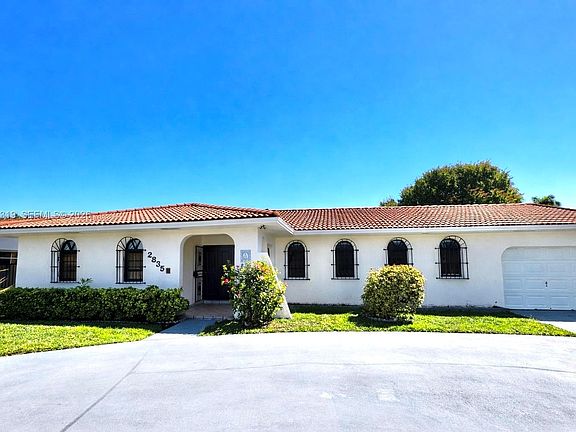 2nd image of 2835 SW 108th Pl