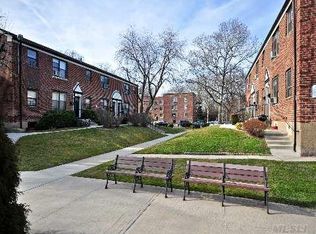 19655 69th Ave #2FL, Fresh Meadows, NY 11365