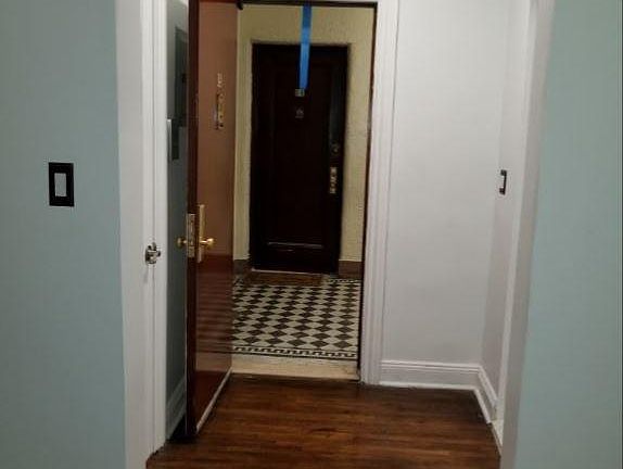 5th image of 80 W Grand St APT D3
