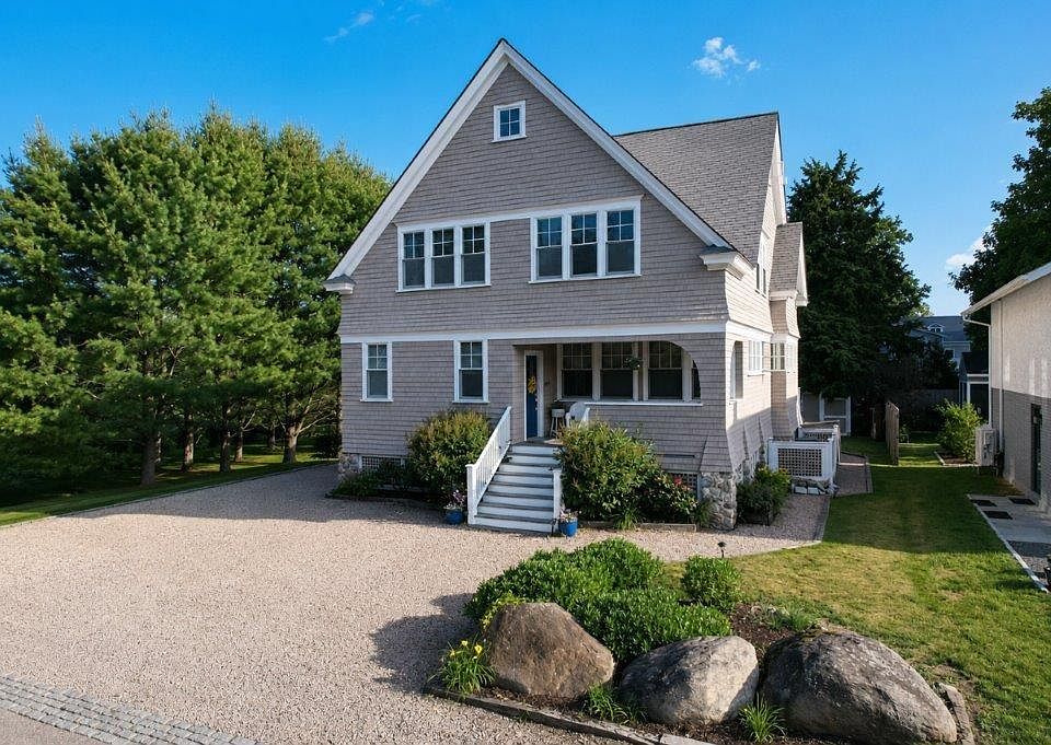 1st image of 91 Twin Peninsula Ave