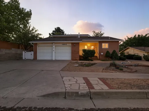 11812 Arroyo De Vis NE, Albuquerque, NM 87111